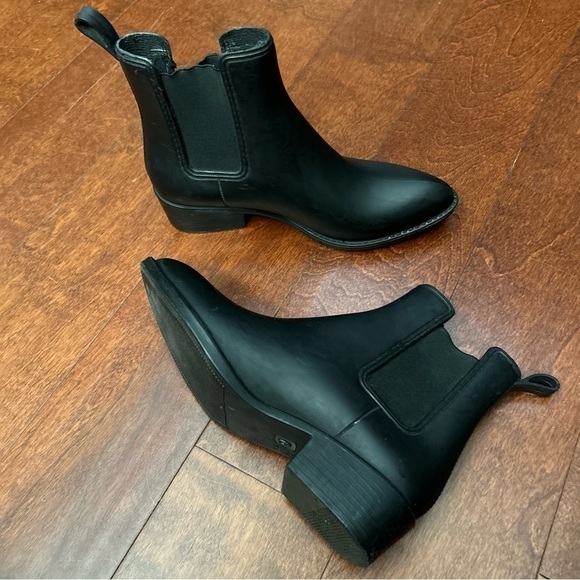 Jeffrey Campbell Havana Last Chelsea Pointed Toe Rain Boots, Matte Black, Size 9 - Picture 2 of 11